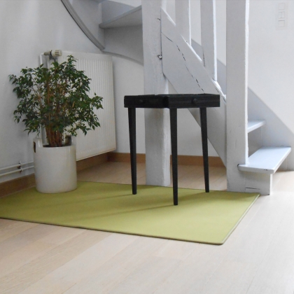 Tapis sur mesure vert Vorwerk Forma finition surjet