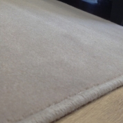 Tapis sur mesure en laine couleur Mastic