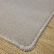 Tapis sur mesure en laine couleur Mastic
