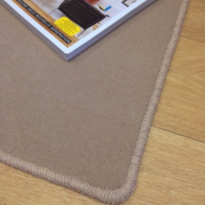 Tapis sur mesure en laine couleur Café Moka