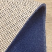 Tapis sur mesure en laine couleur Bleu window