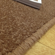 Tapis sur mesure en laine couleur marron taupe gamme York Wilton