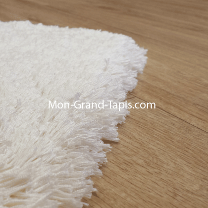 Echantillon tapis sur mesure shaggy blanc bambou par Mon Grand tapis sélection