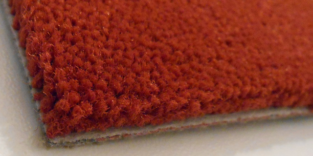 Tapis sur mesure rouge bordeaux Vorwerk Levia