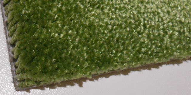 Tapis sur mesure vert